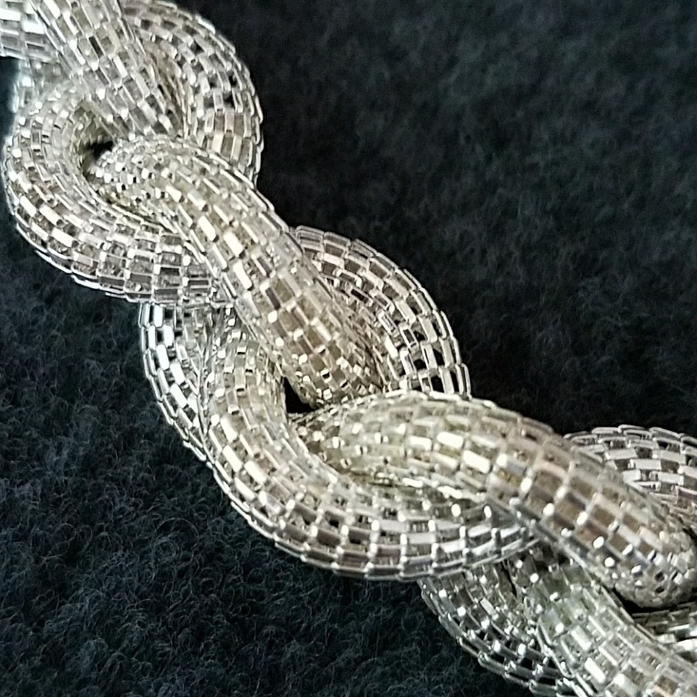 Necklace - Picture 2 of 3